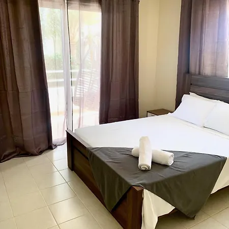 Nissi 3 E8 Pool View * Agia Napa