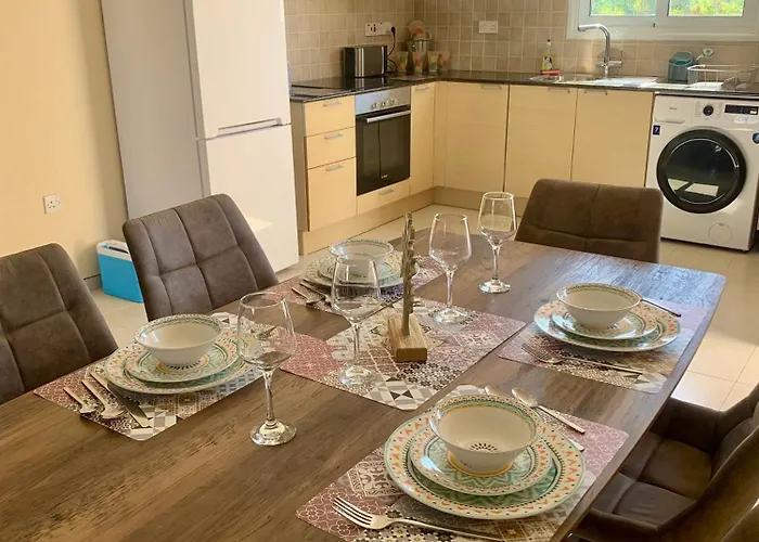 Nissi 3 E8 Pool View Apartamento Agia Napa