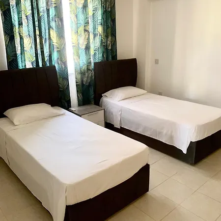 Nissi 3 E8 Pool View